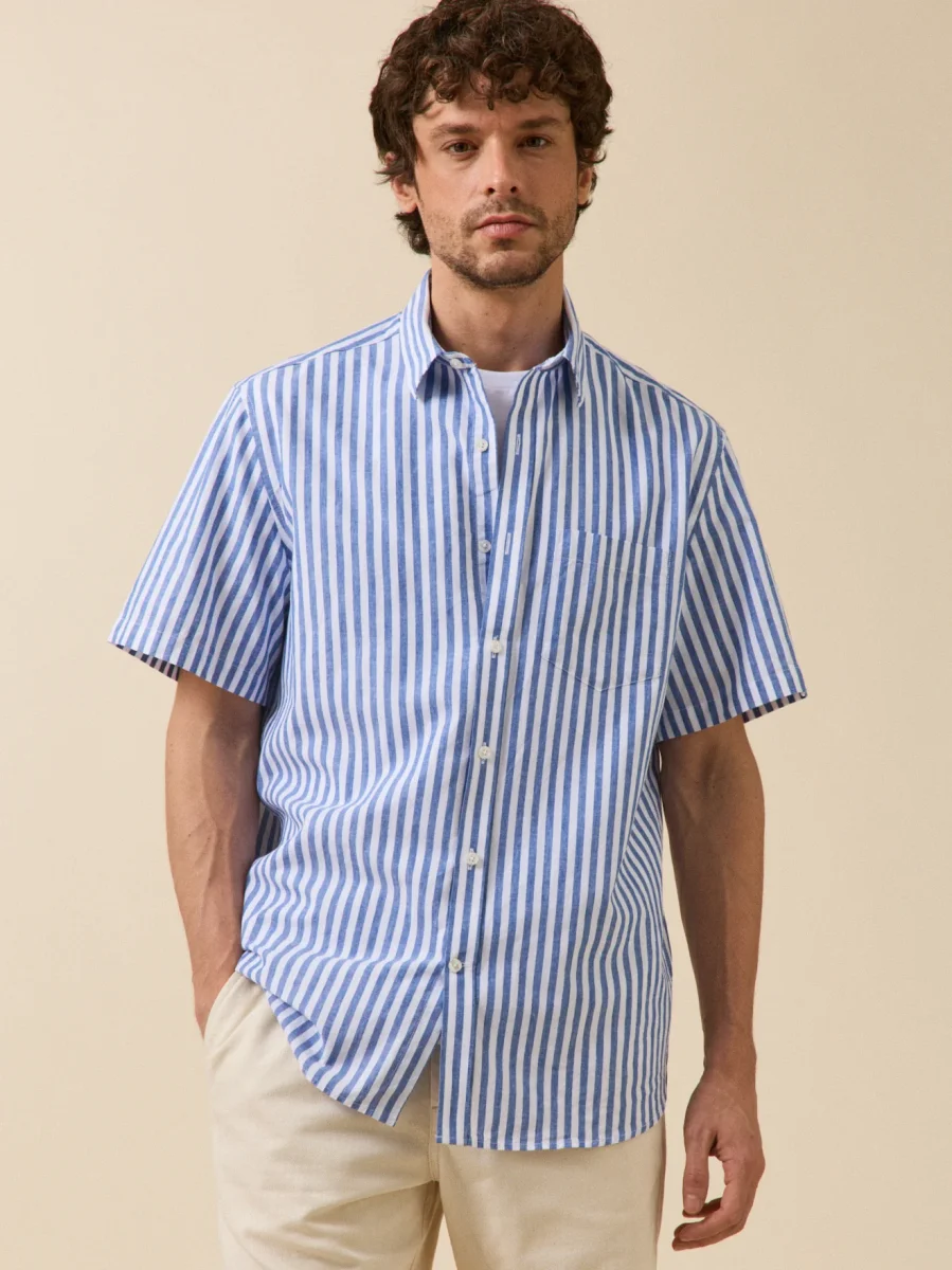 Chemise manches courtes homme coupe contemporaine – Image 2