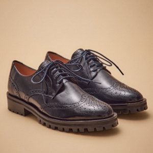 Derbies bout fleuri lacées cuir femme