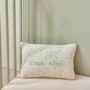 Petit coussin gaze de coton brodé