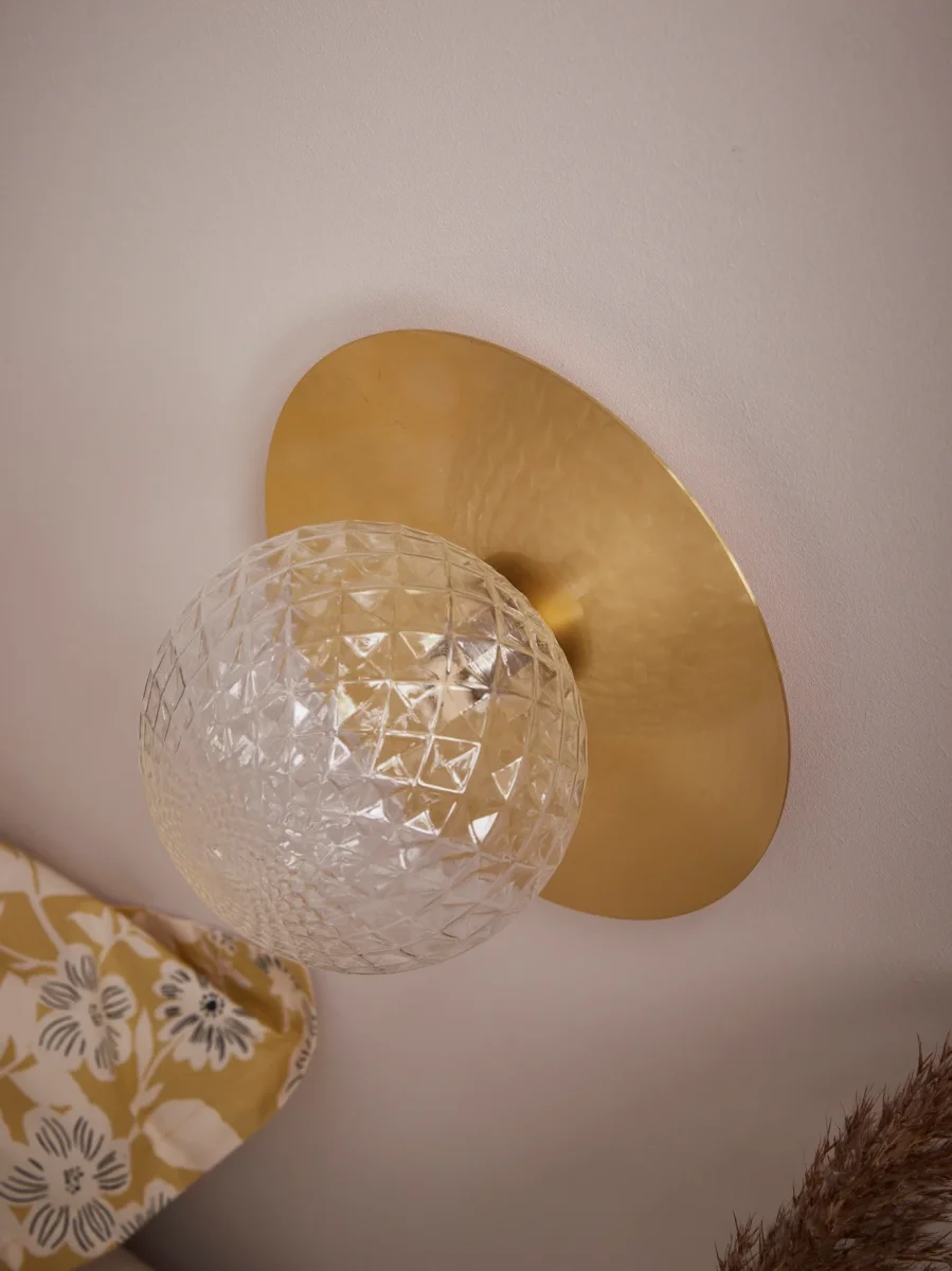 Applique globe et métal – Image 3