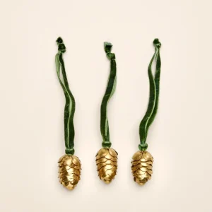 Pomme de pin à suspendre par lot de 3