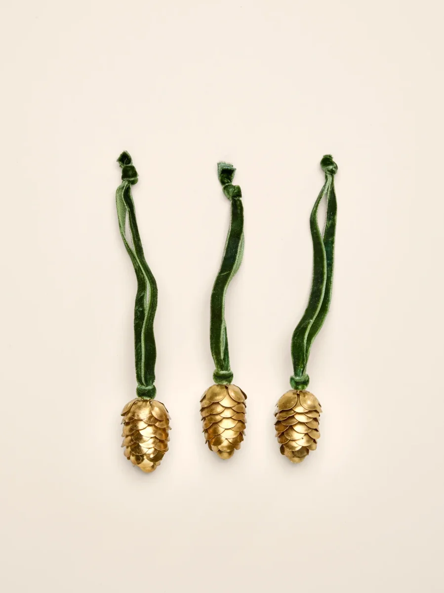 Pomme de pin à suspendre par lot de 3