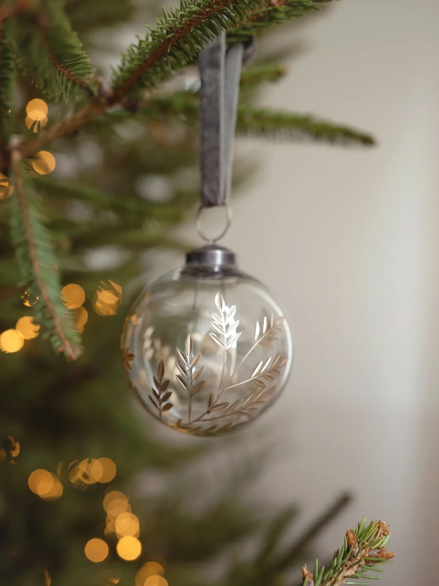 Boule de Noël en verre peinte à la main par lot de 3 – Image 5