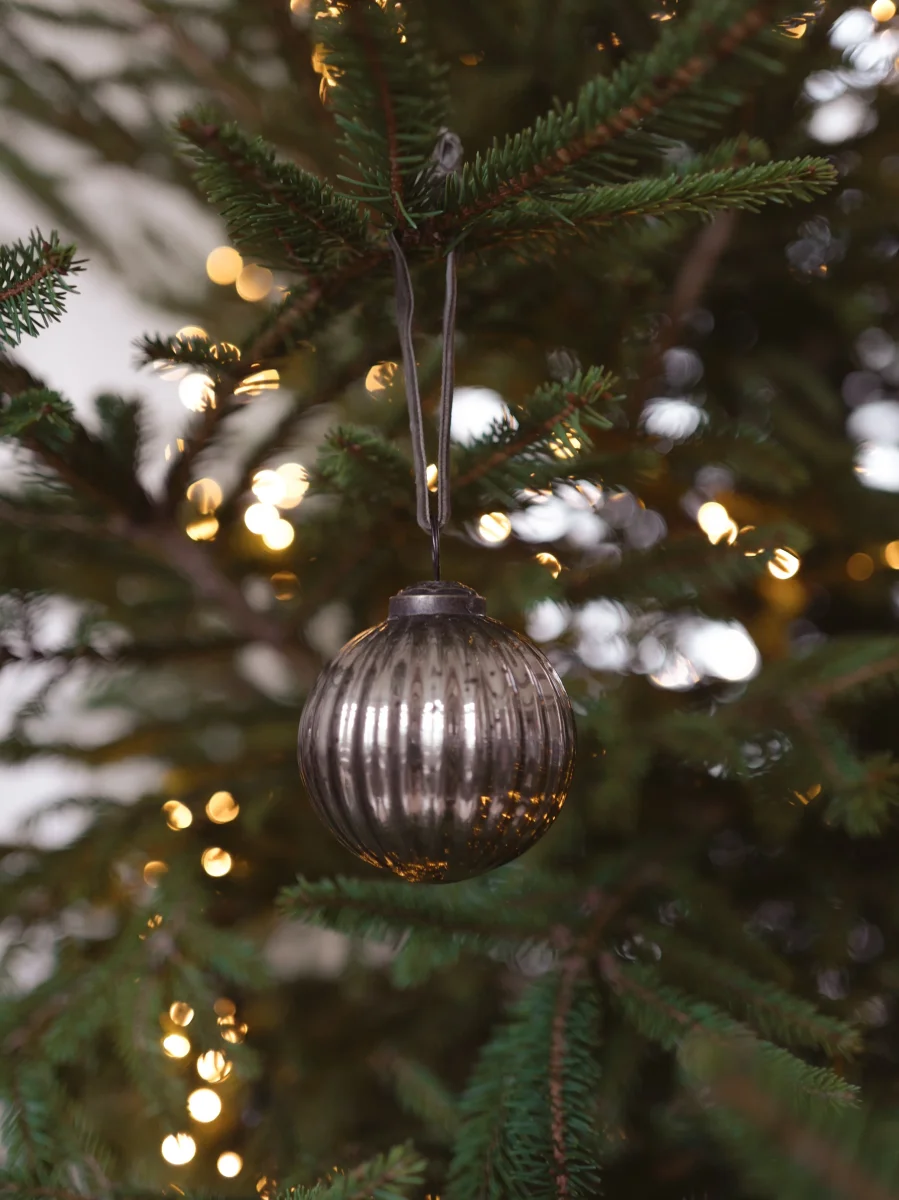 Boule de Noël en verre strié par lot de 3 – Image 4