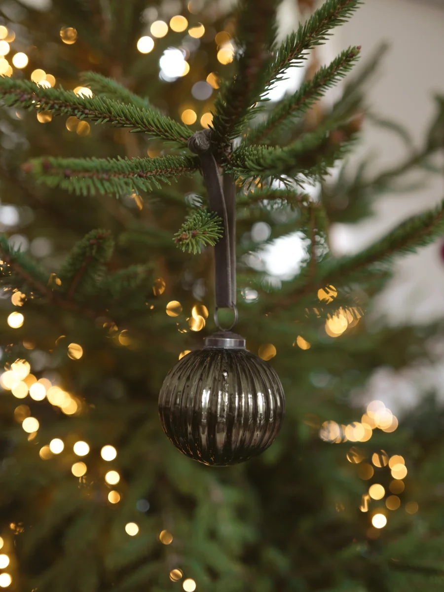 Boule de Noël en verre strié par lot de 3 – Image 6