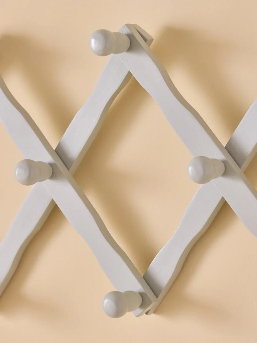 Portemanteau accordéon en bois – Image 4