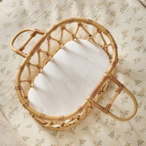 Couffin de poupée en rotin