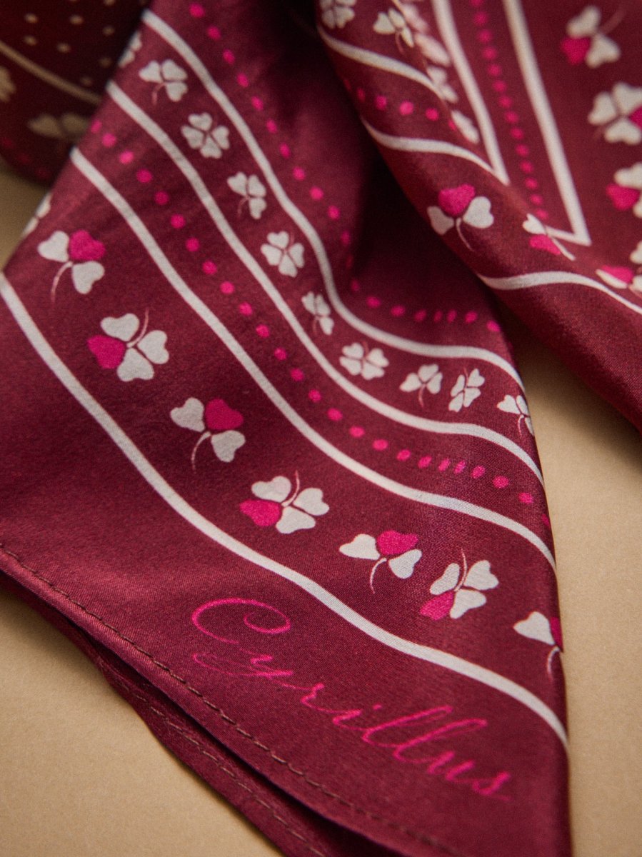 Carré bandana fleuri femme en soie – Image 4