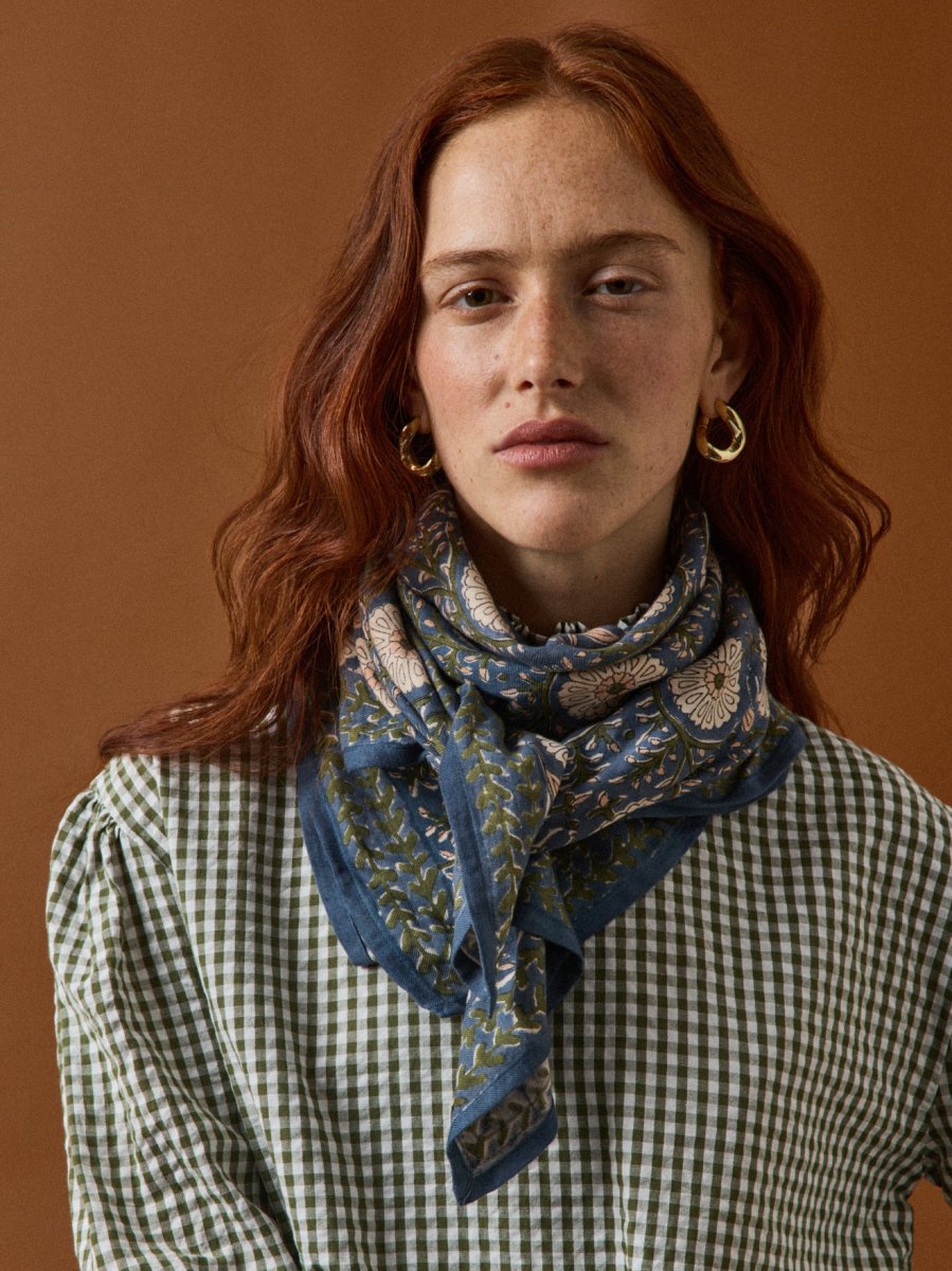 Grand foulard LATIKA – Cyrillus X Apaches Collections – Image 2