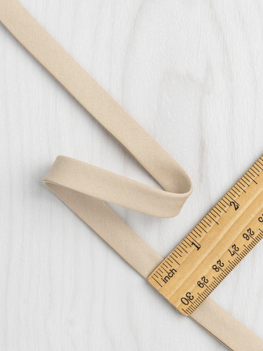 Double-Fold Cotton Poplin Bias Tape - 13 mm (1/2") wide - Oat – Image 4
