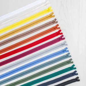 22" Recycled Nylon Zipper - 15 Colours