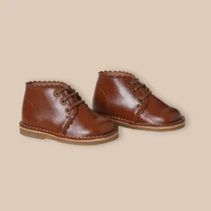 Bottines festonnées en cuir bébé