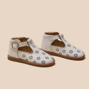 Salomés perforées en cuir Bébé