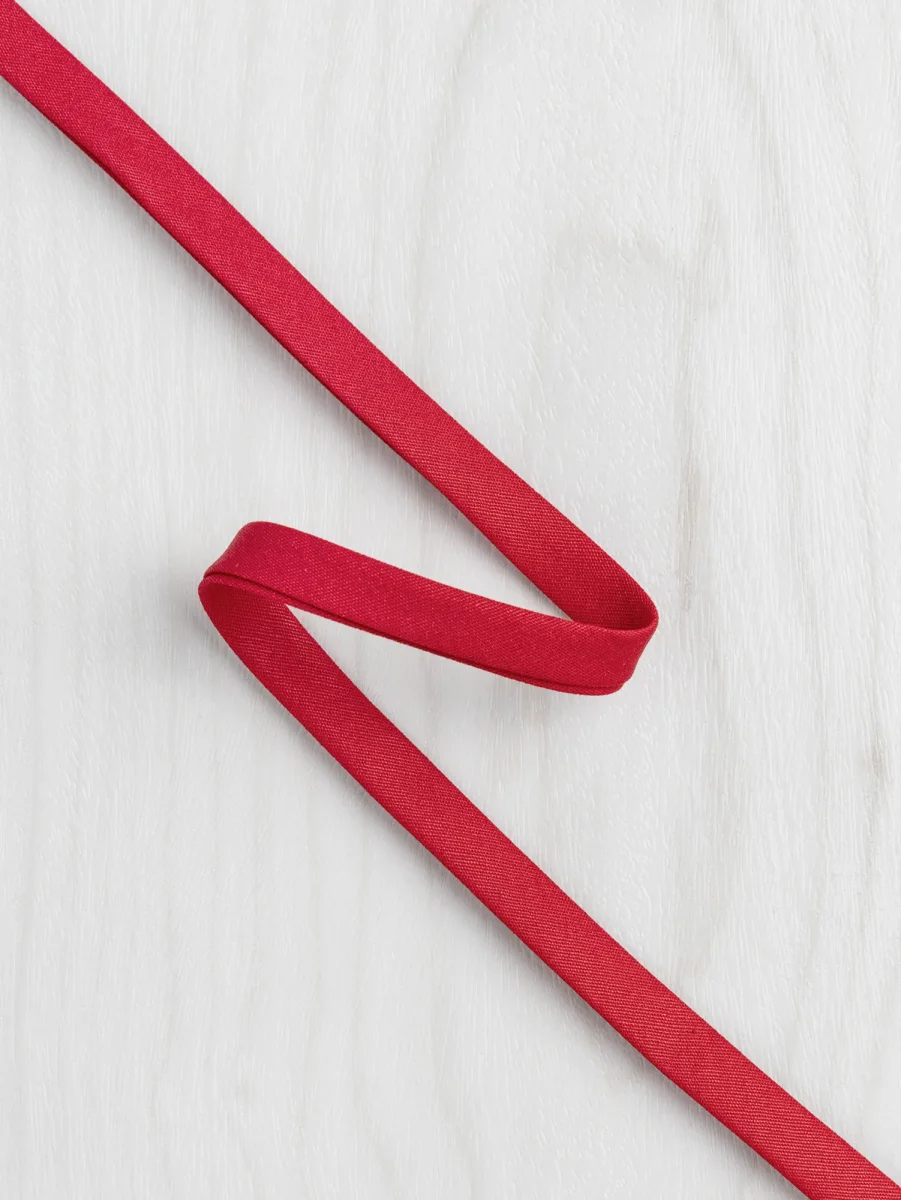Double-Fold Cotton Poplin Bias Tape - 10 mm (3/8") wide - Red – Image 2