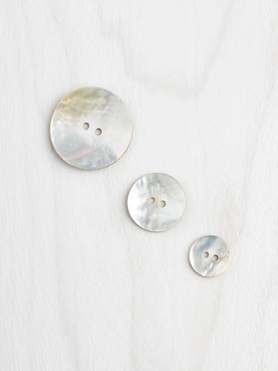 Agoya Shell Buttons – Image 2