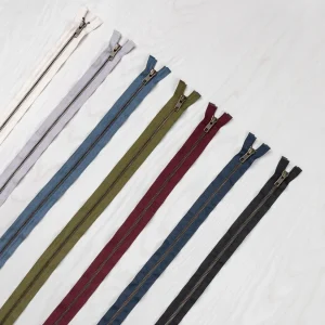 Separating One-Way YKK Jacket or Coat Zipper with Metal Teeth