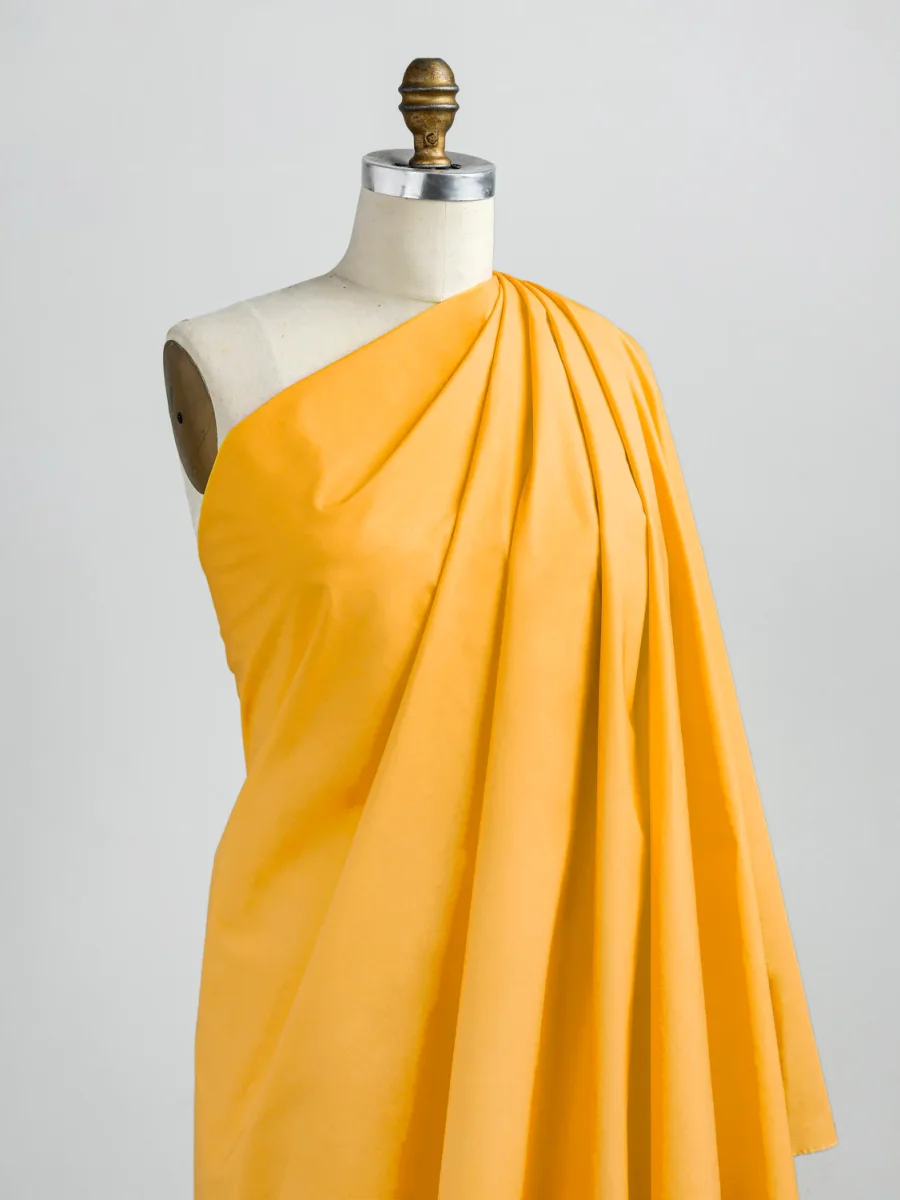 Signature Crisp Cotton Poplin - Mango - Swatch