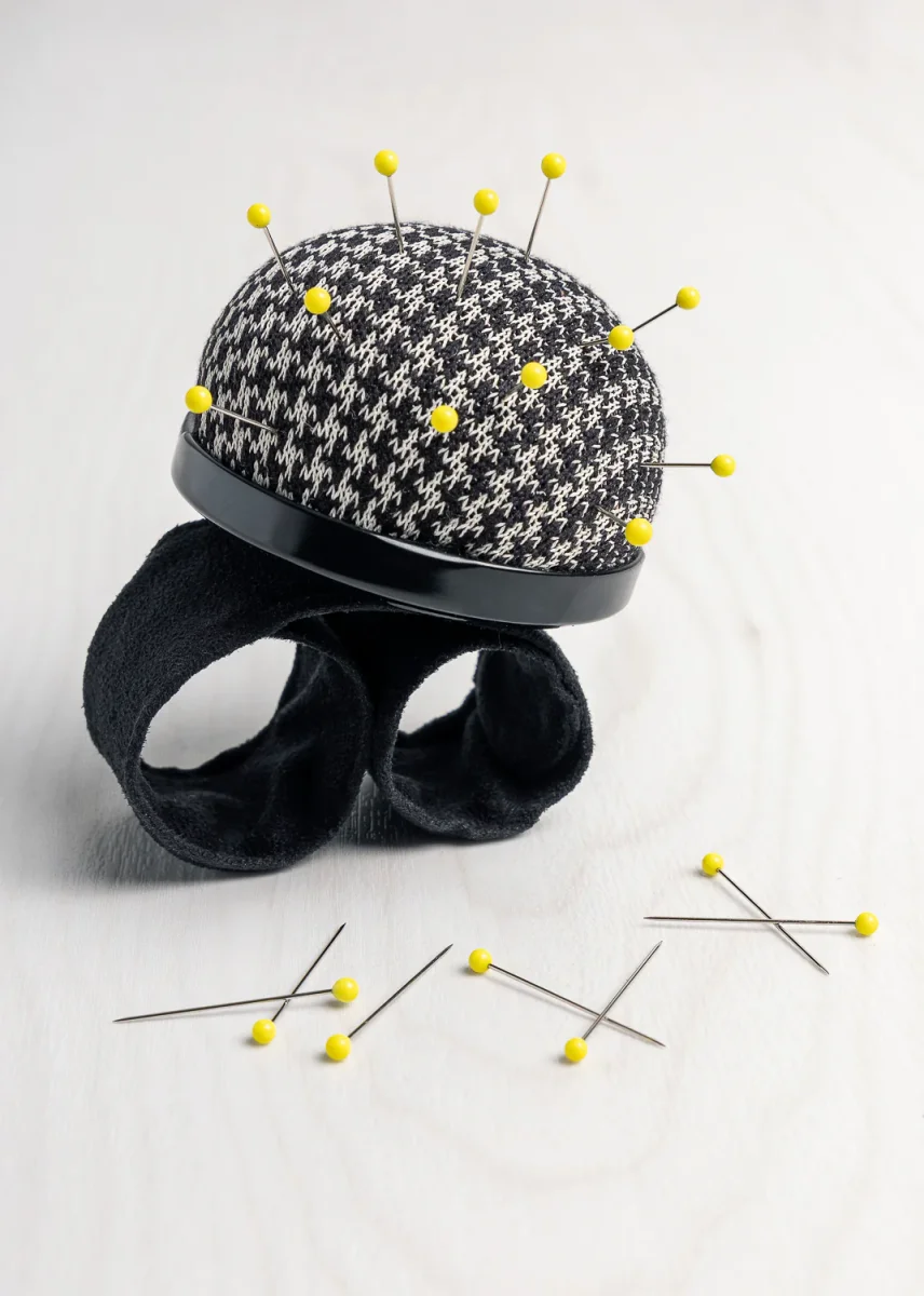 Chic Pincushion Slap Bracelet – Image 2