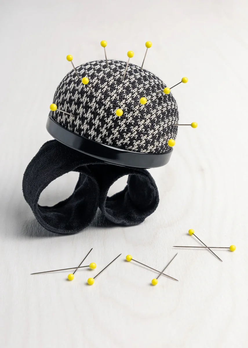 Chic Pincushion Slap Bracelet – Image 4