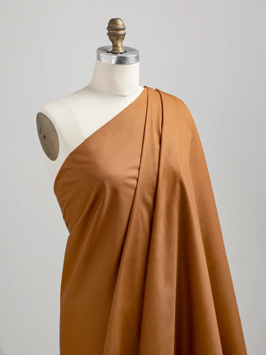 Lightweight Silky Cotton Poplin - Caramel – Image 4