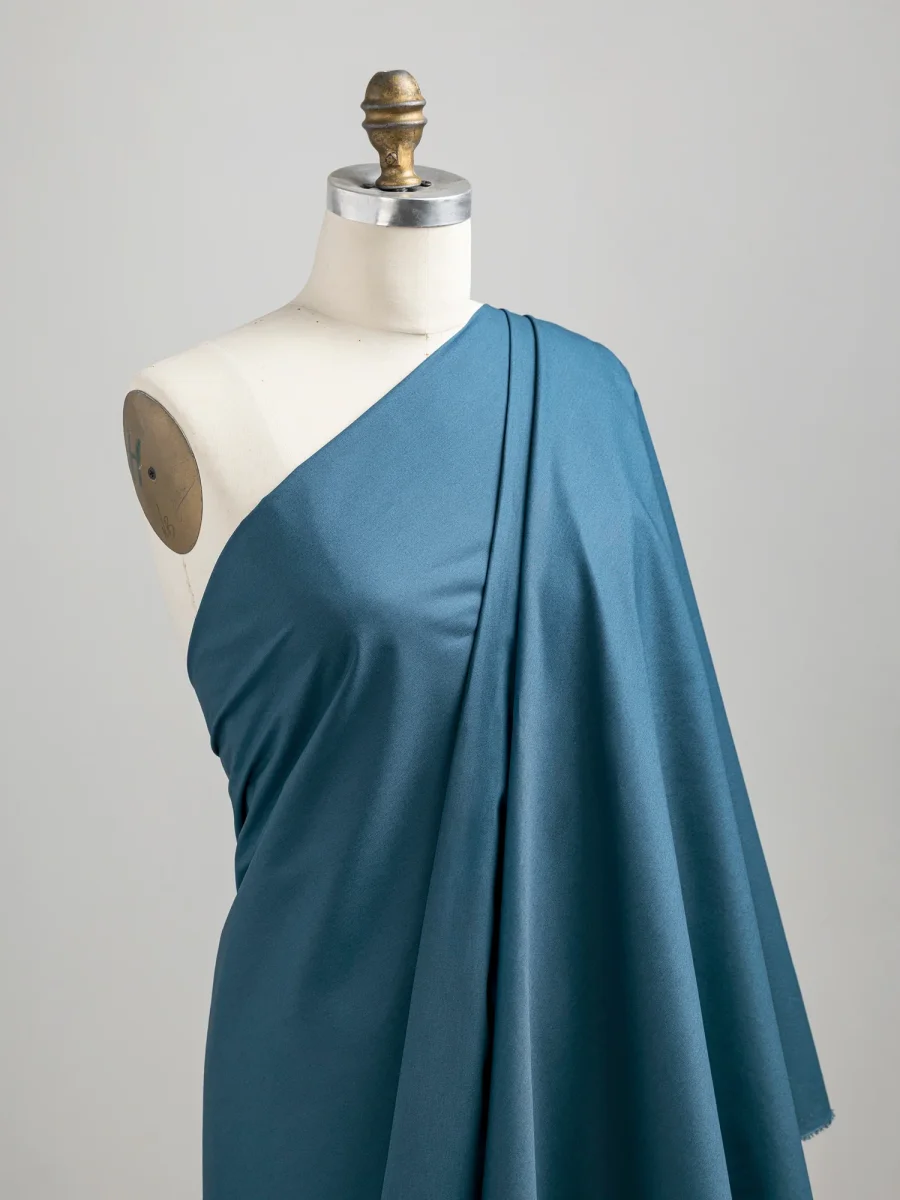 Lightweight Silky Cotton Poplin - Deep Dive – Image 3