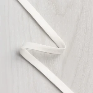 Double-Fold Cotton Poplin Bias Tape - 10 mm (3/8") wide - Cream