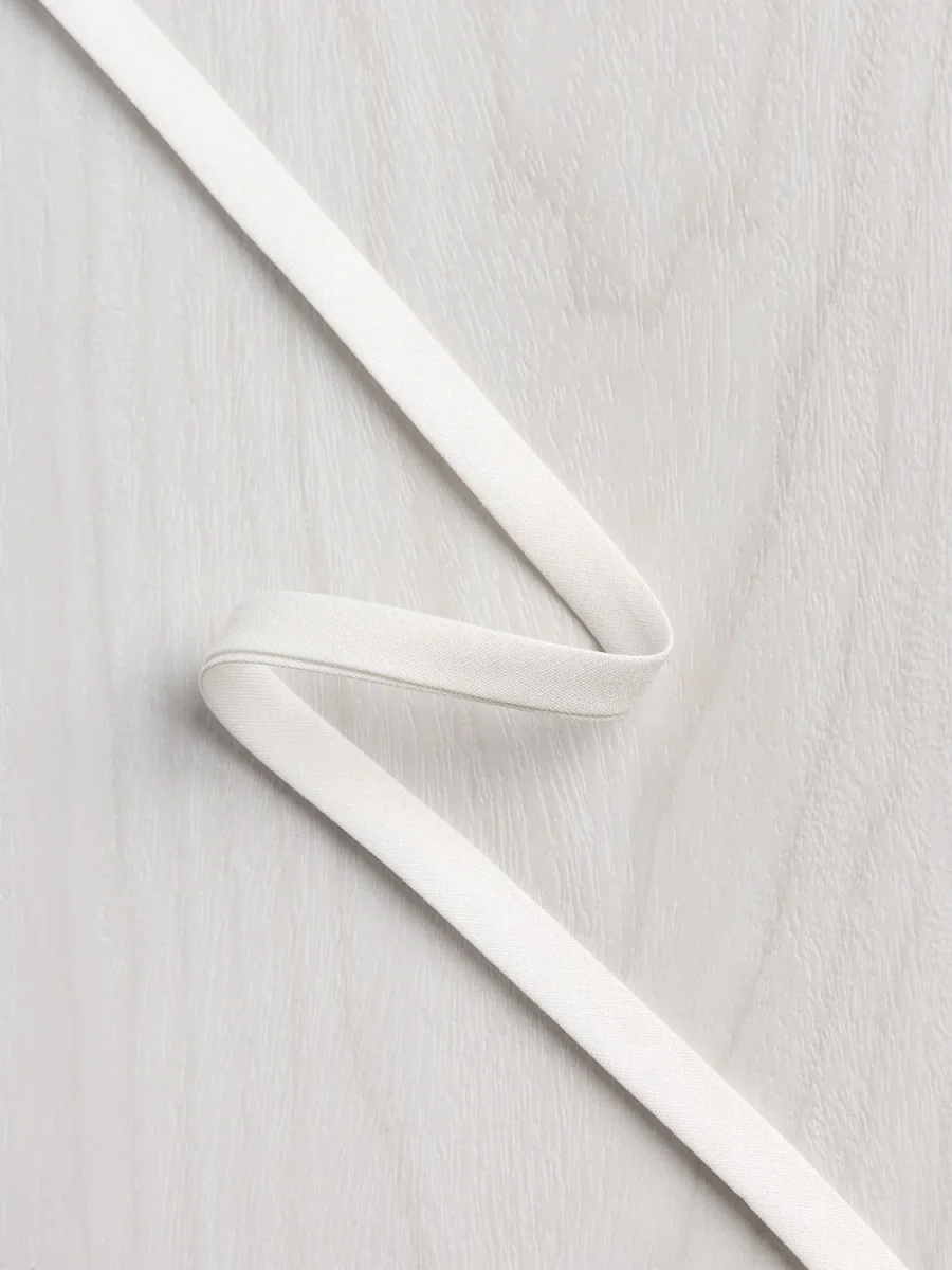 Double-Fold Cotton Poplin Bias Tape - 10 mm (3/8") wide - Cream