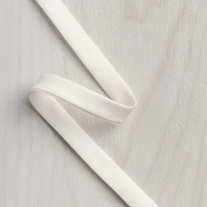 Double-Fold Cotton Poplin Bias Tape - 13 mm (1/2")wide - Cream
