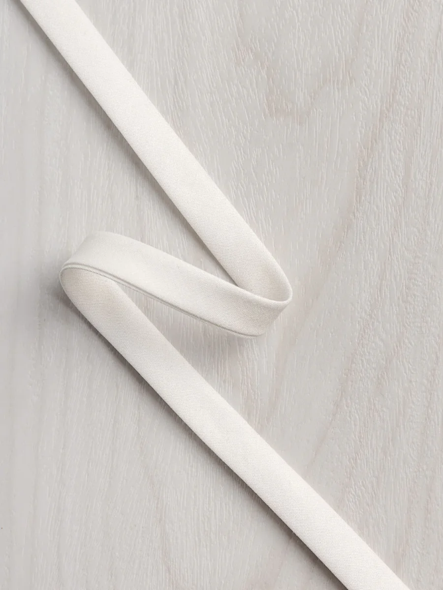 Double-Fold Cotton Poplin Bias Tape - 13 mm (1/2")wide - Cream