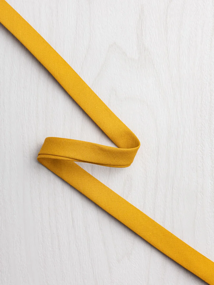 Double-Fold Cotton Poplin Bias Tape - 13 mm (1/2")wide - Gold – Image 2