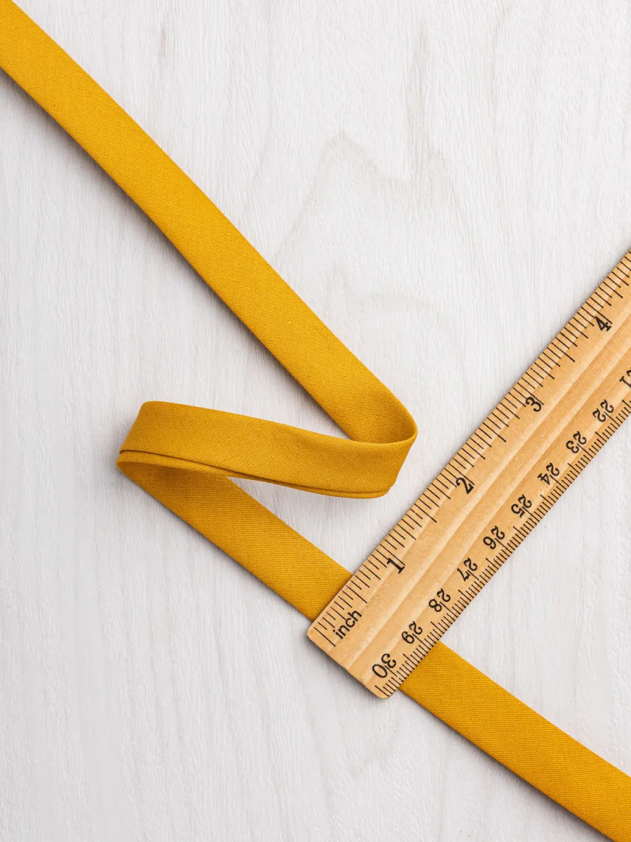 Double-Fold Cotton Poplin Bias Tape - 13 mm (1/2")wide - Gold – Image 3