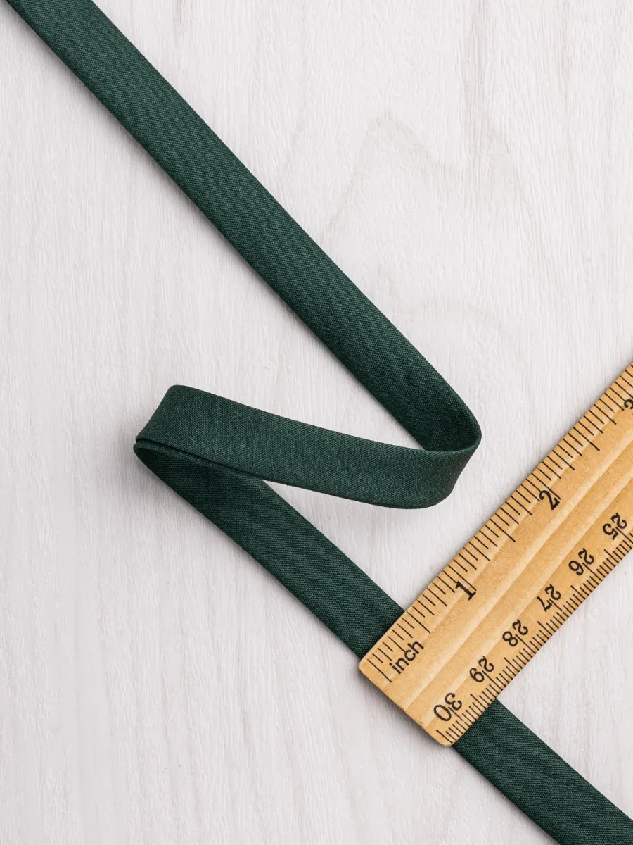 Double-Fold Cotton Poplin Bias Tape - 13 mm (1/2") wide - Forest – Image 3