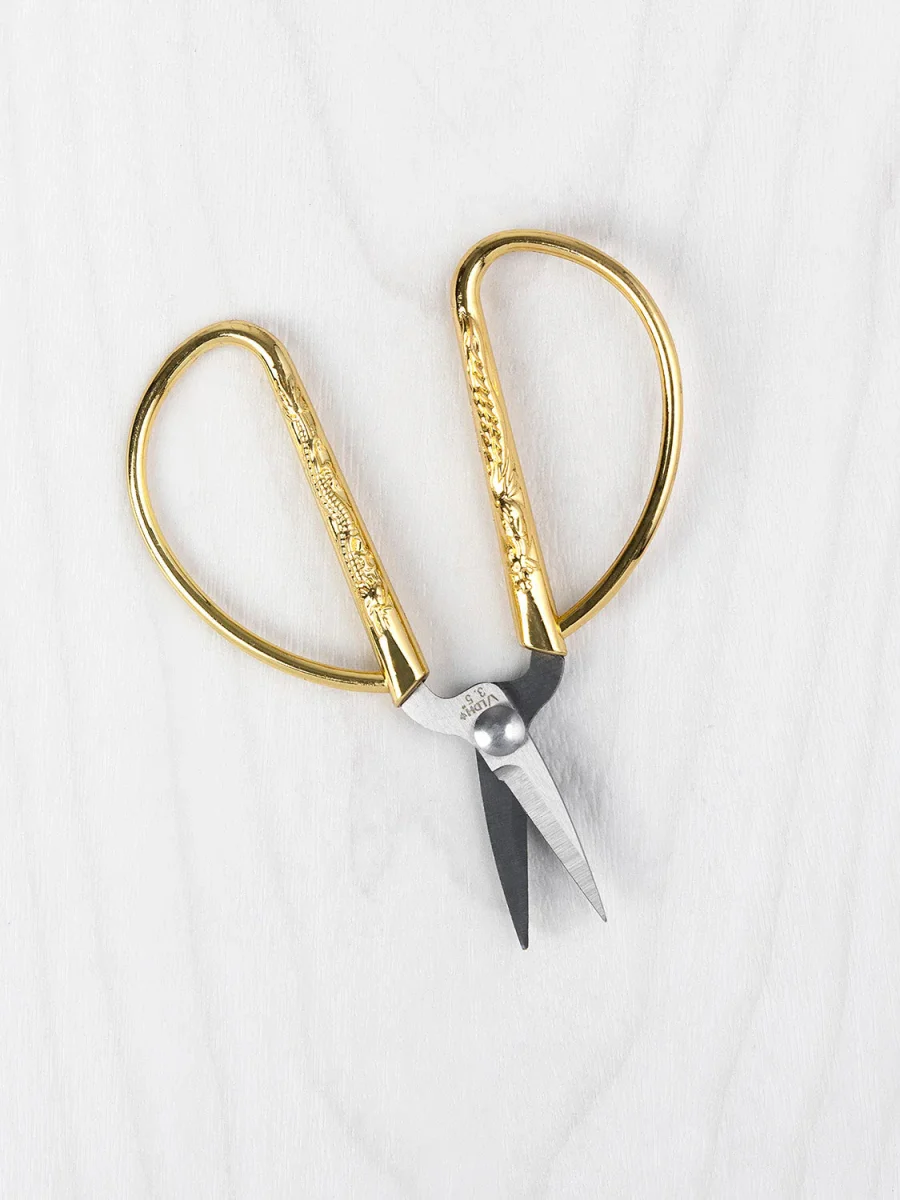 Tiny LDH Scissors/Snips with Embossed Gold Handles – Image 4