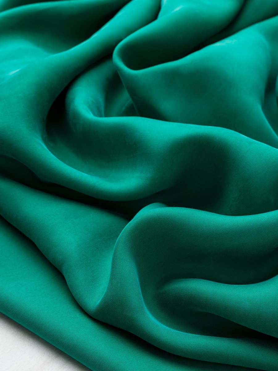 Sandwashed Cupro Deadstock - Emerald Green – Image 3