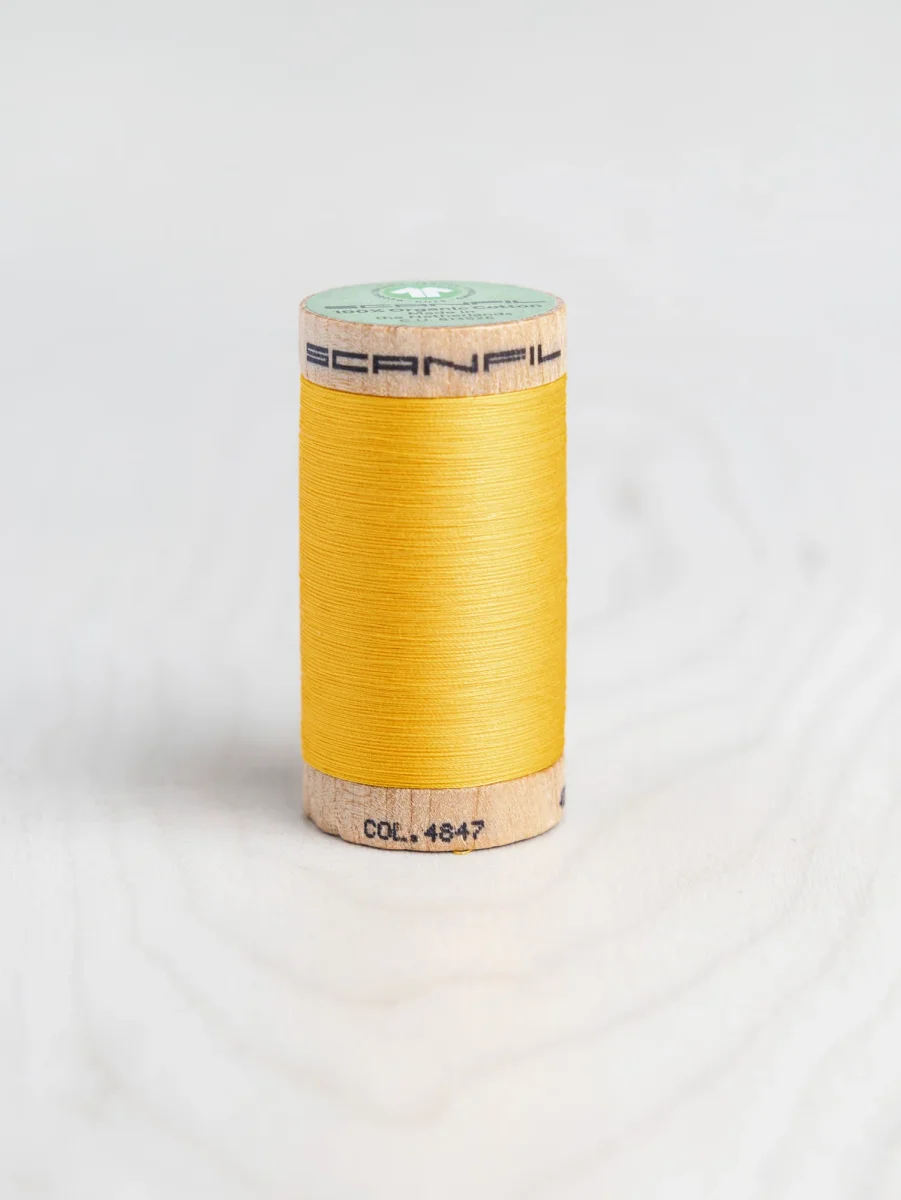 Scanfil Organic Cotton 50wt Thread 500 yards - Banana 4847 – Image 2