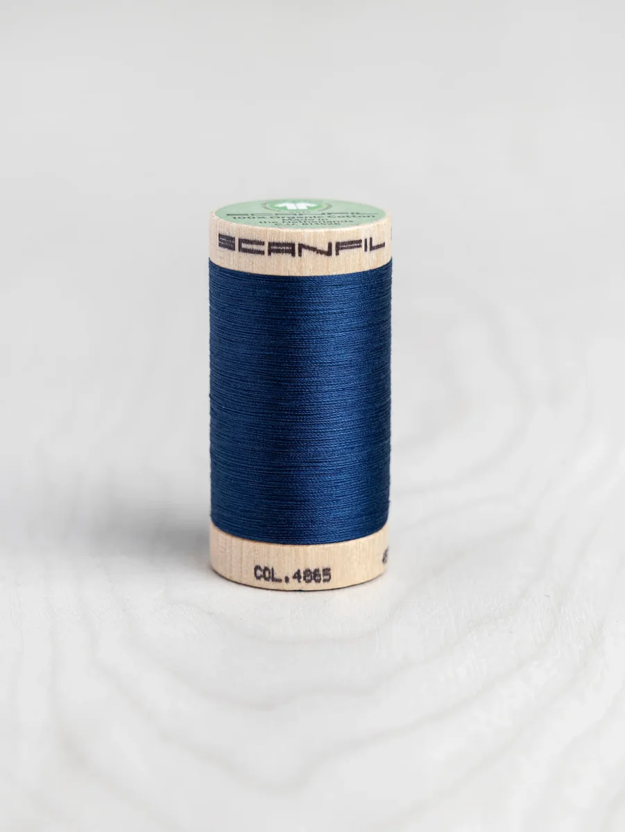 Scanfil Organic Cotton 50wt Thread 500 yards - Sailor Blue 4865 – Image 2