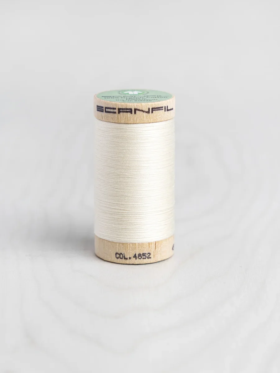 Scanfil Organic Cotton 50wt Thread 500 yards - Solitary Star 4852