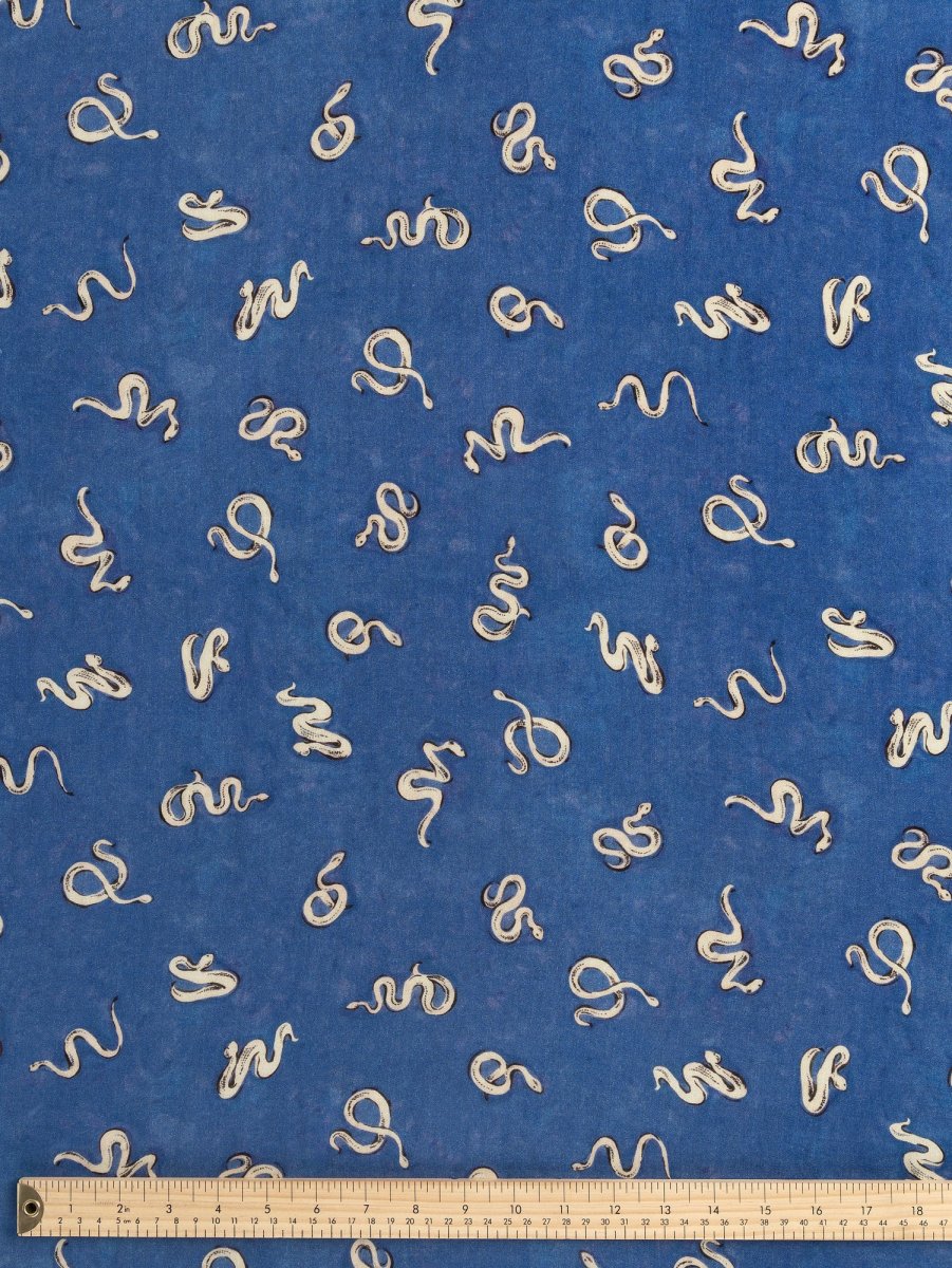 Serpentine Print Viscose Wool - Cerulean Blue + Black + Cream – Image 5