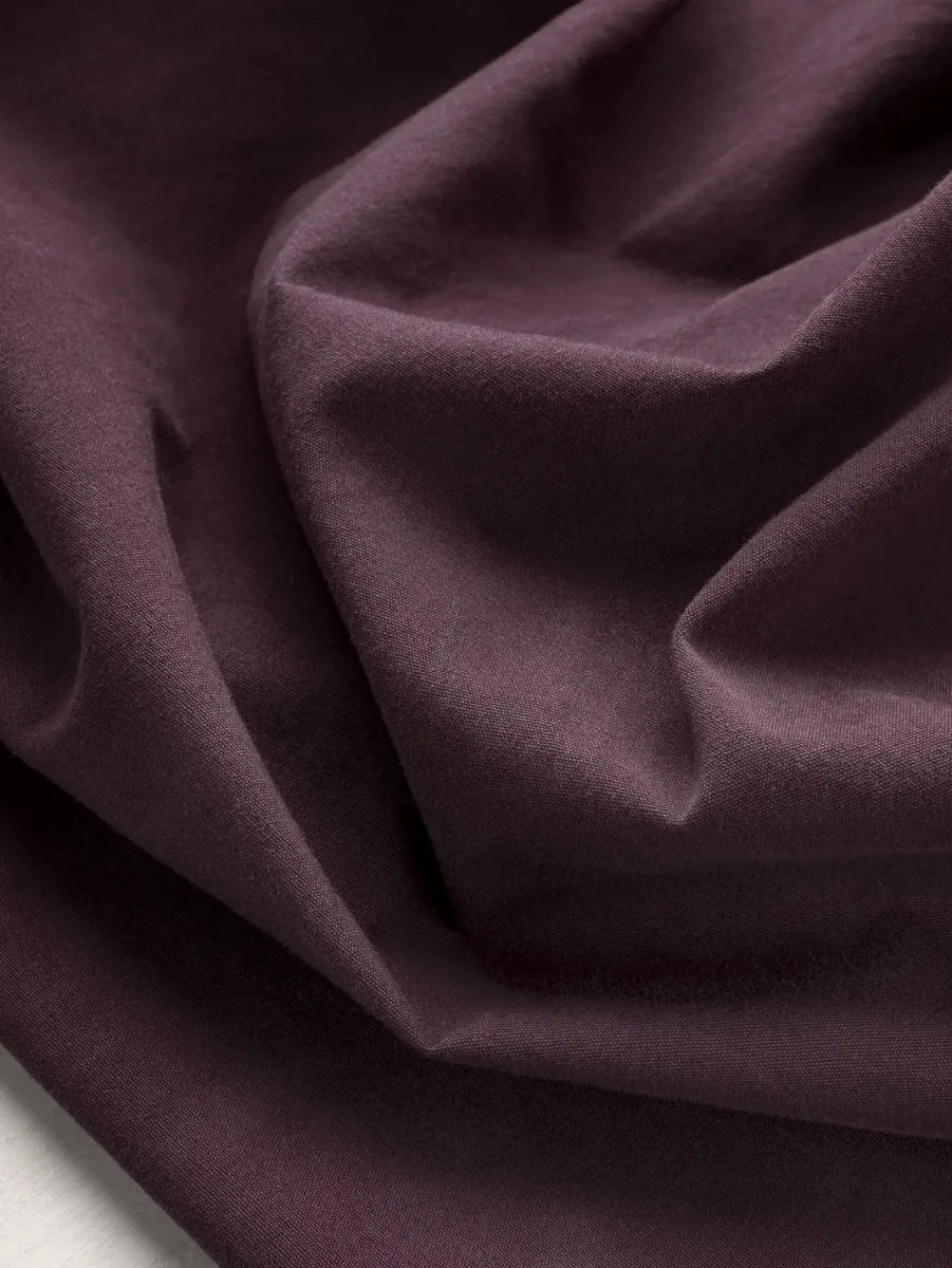 Substantial Organic Cotton Broadcloth - Aubergine - Swatch – Image 2