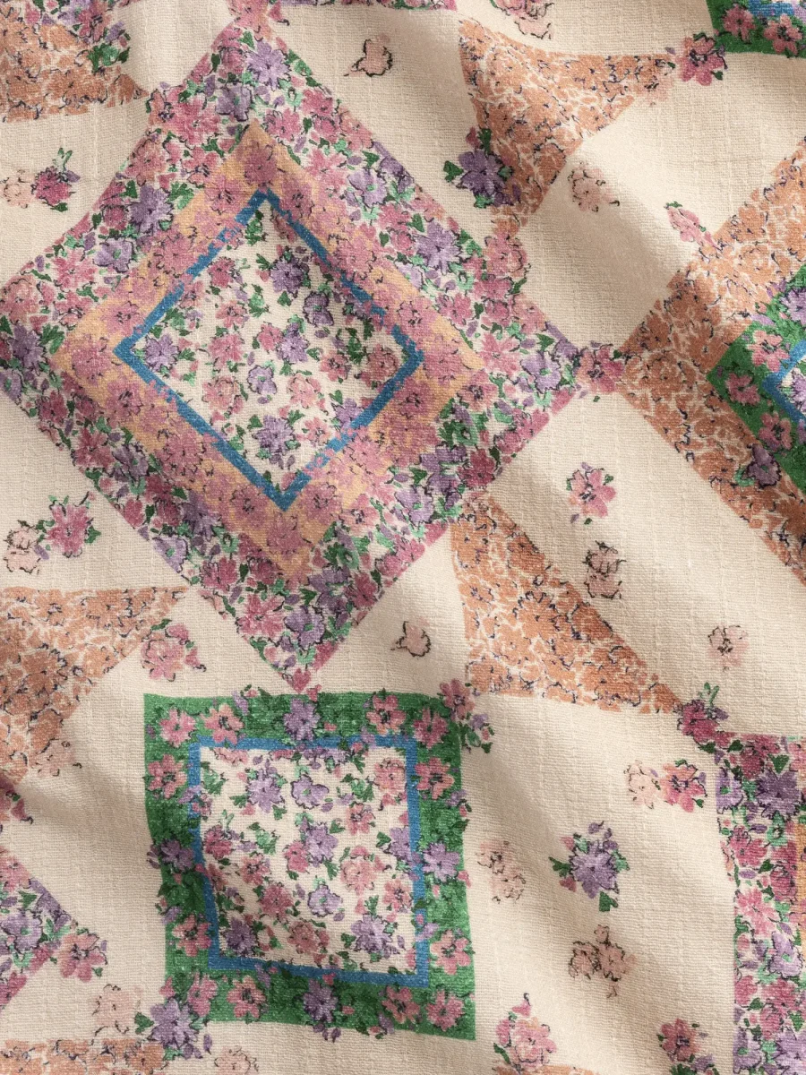 Vintage Flower Quilt Print Cotton - Beige + Peach + Green + Pink