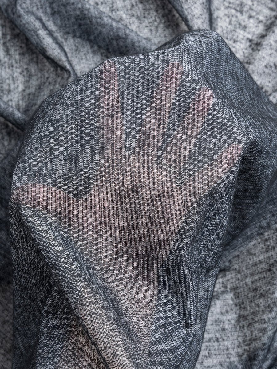 Viscose Poly Midweight Fusible Weft Interfacing for Tailoring - Black – Image 3