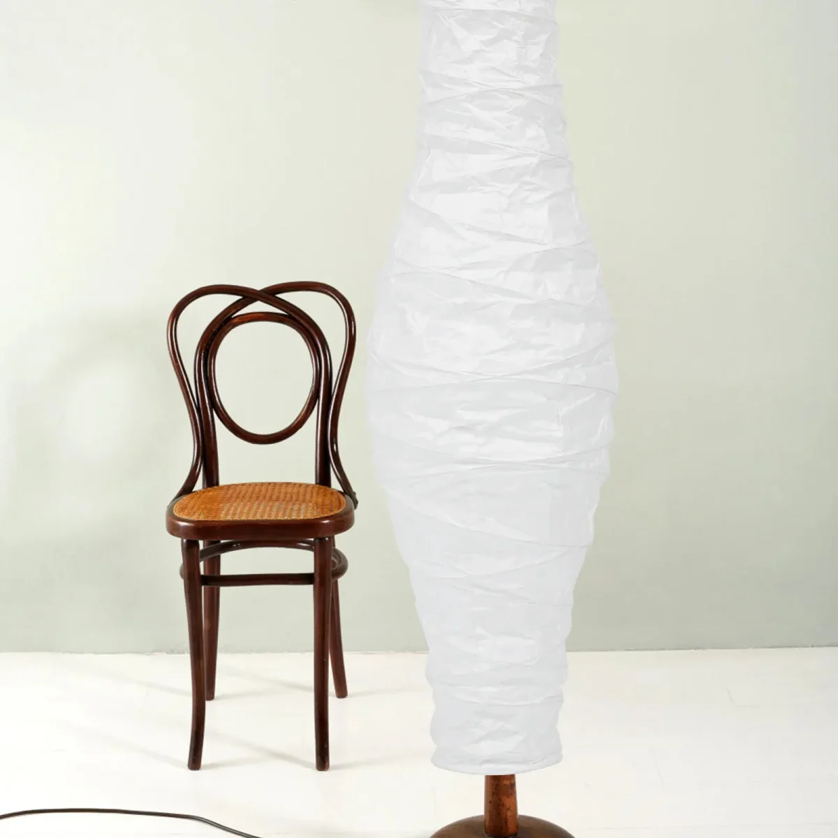 Abat Jour Lampadaire Vertical de Style Nordique en Papier – Image 4